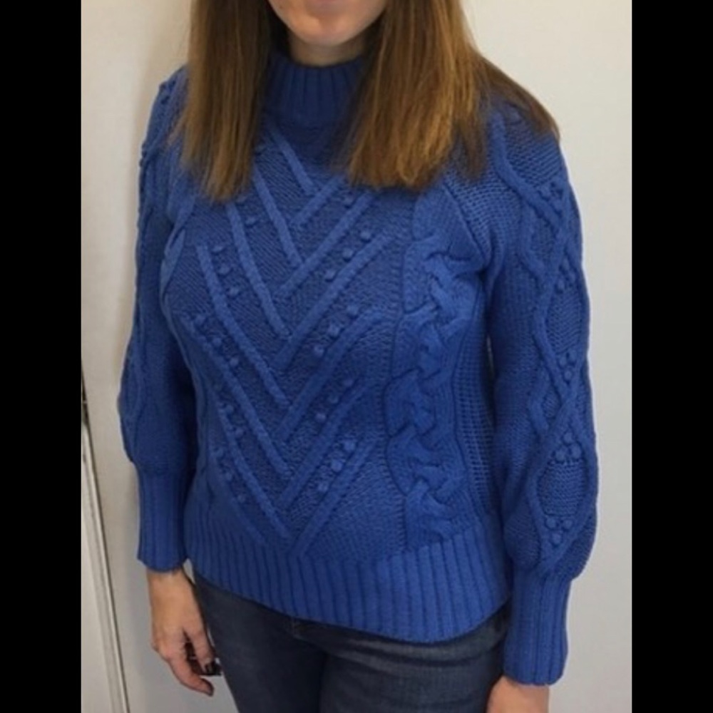 Loft blue mock turtleneck EUC